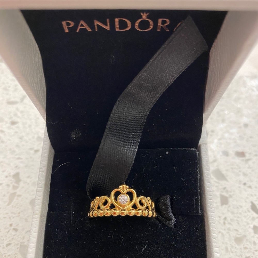 Pandora 18k gold plated tiara ring